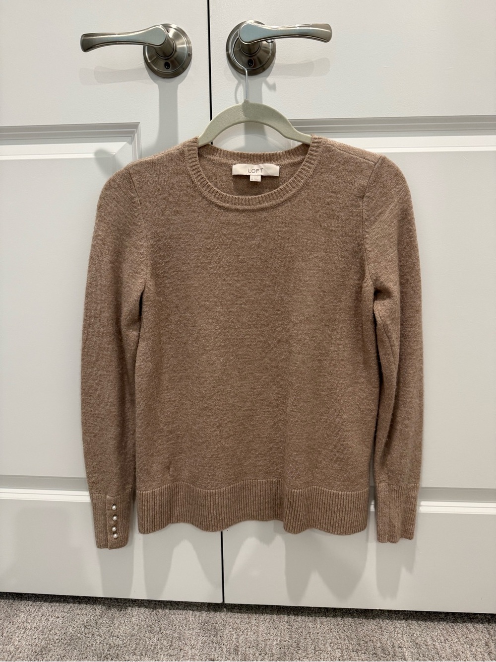 LOFT Women's Crewneck Sweater in Taupe/Beige with pearl buttons